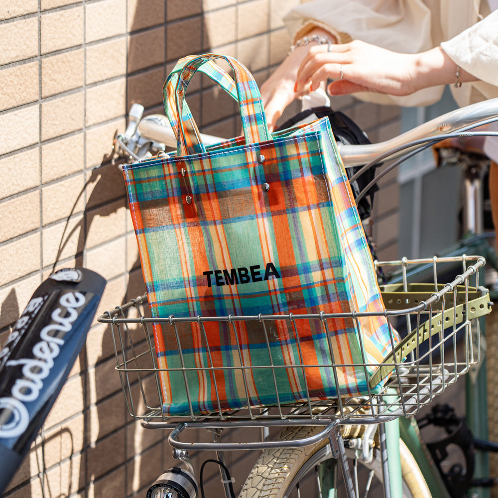 TEMBEA PAPER TOTE SMALL -MADRAS CHECK
