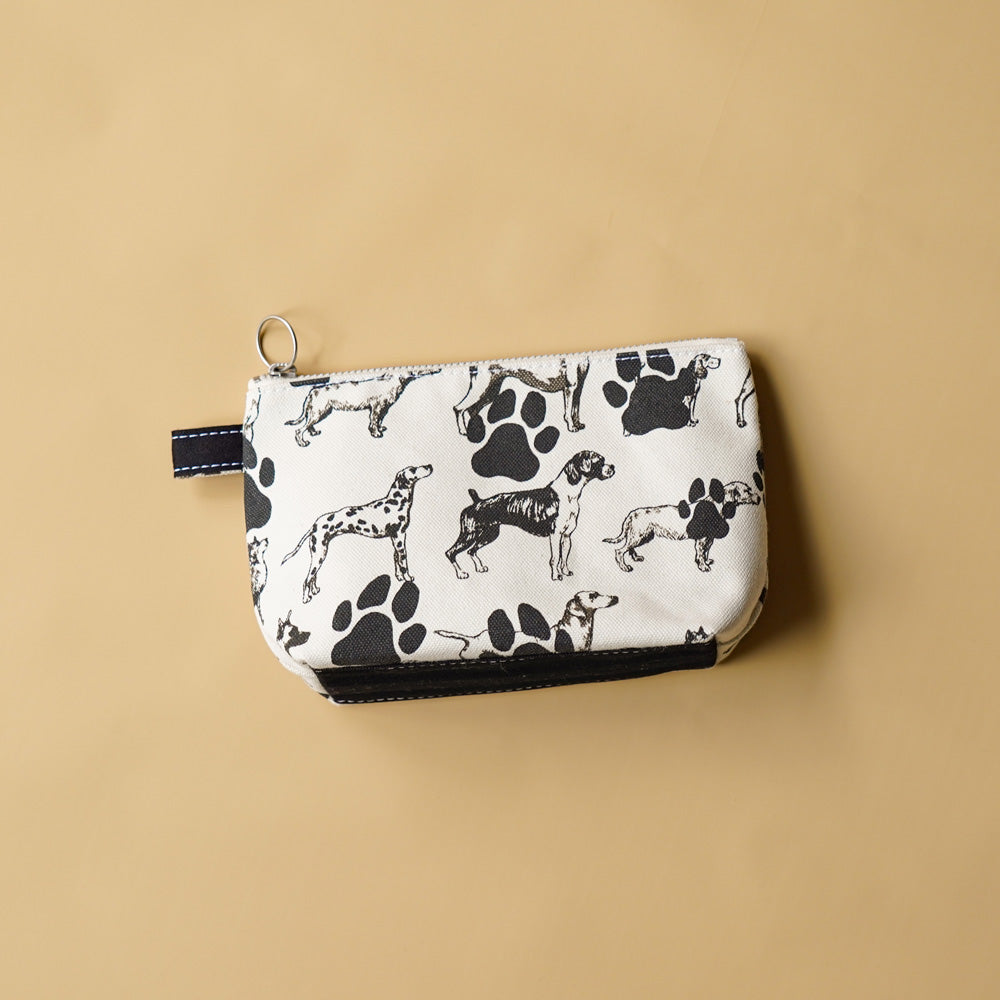 TEMBEA TOILETRY BAG MEDIUM -FOOT PRINT