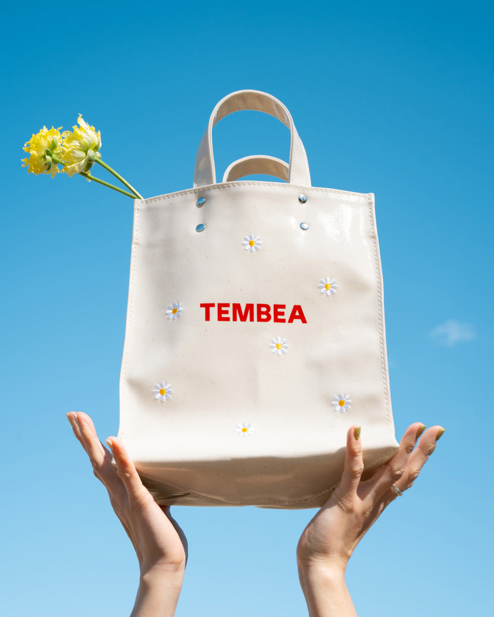 TEMBEA×Friday PAPER TOTE SMALL "Flower Embroidery" NATURAL