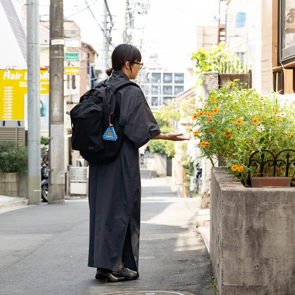BLUE LUG × Friday Triangle reflector -Gingham check