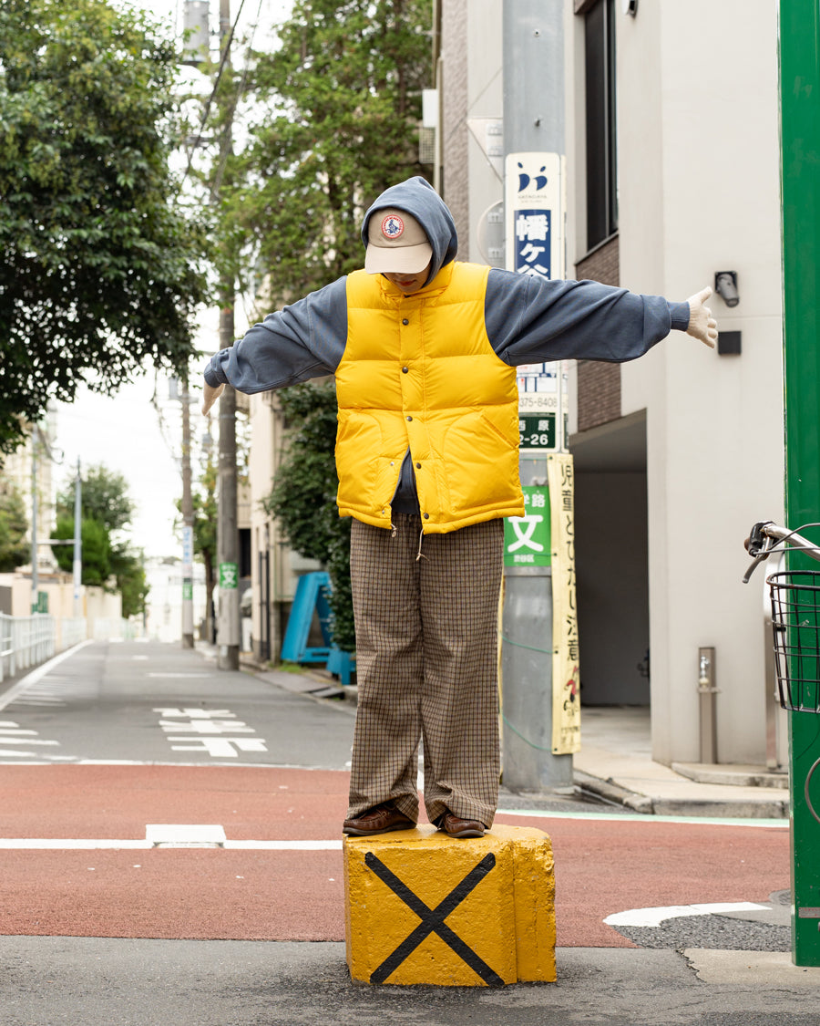 SIERRA DESIGNS  ZIP DOWN VEST