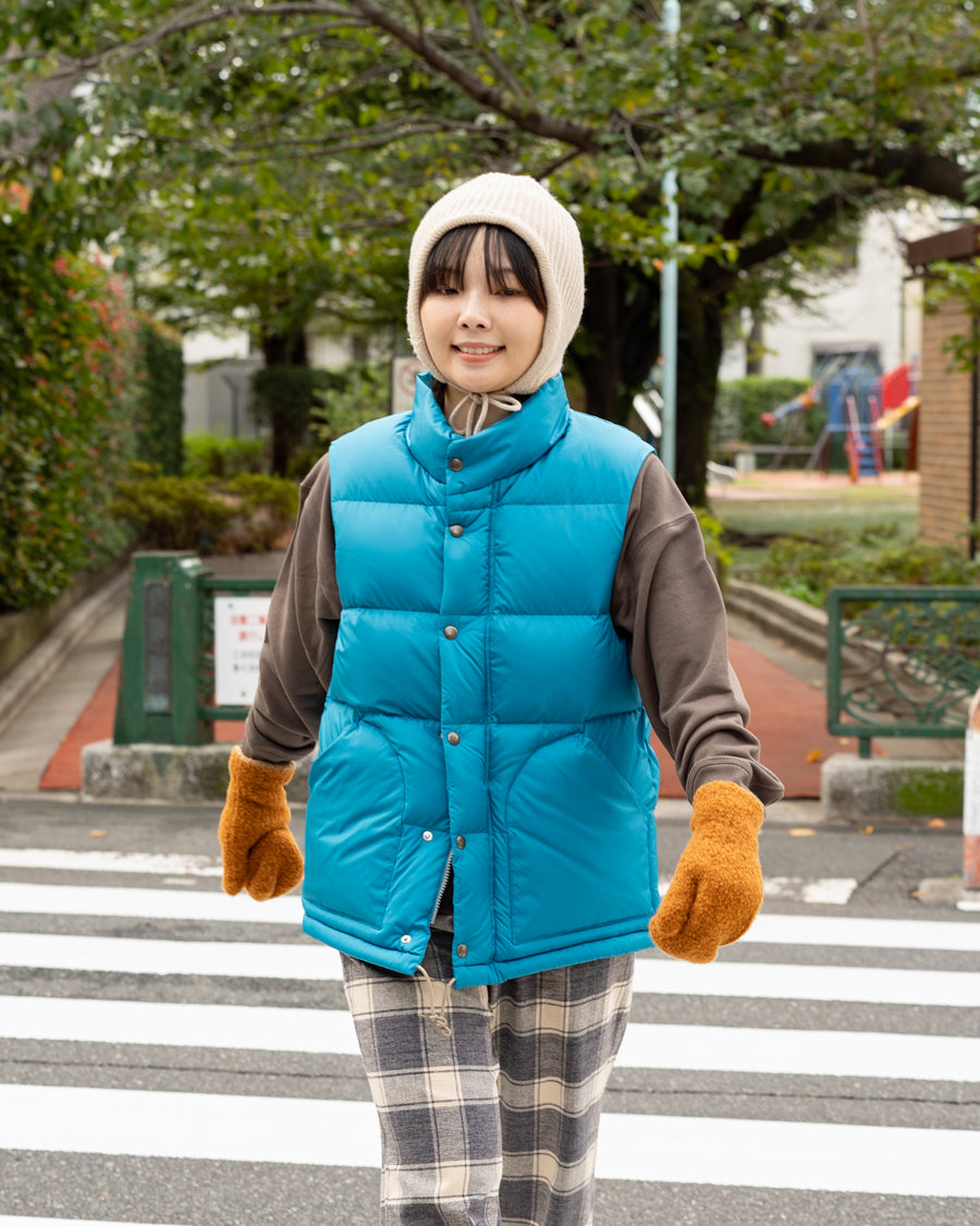 SIERRA DESIGNS  ZIP DOWN VEST