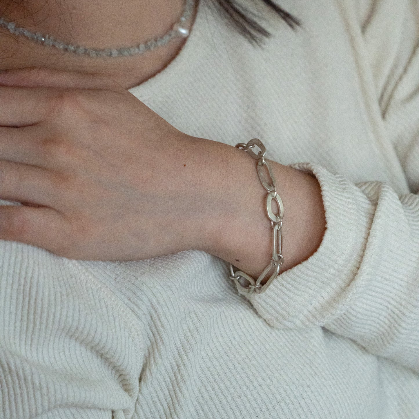 Melanie Decourcey One of a kind freestyle open silver circle bracelet