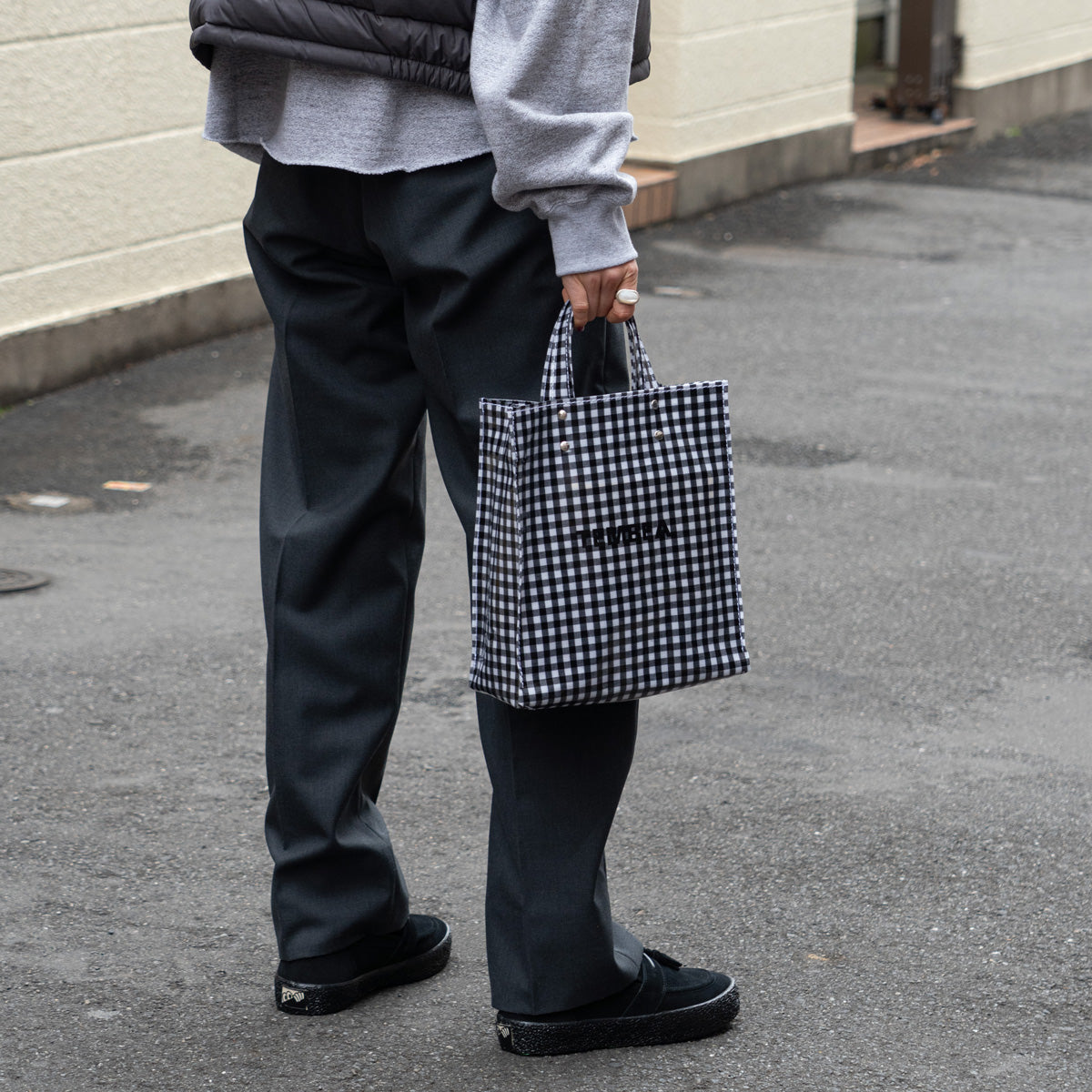 TEMBEA PAPER TOTE SMALL -GINGHAM CHECK