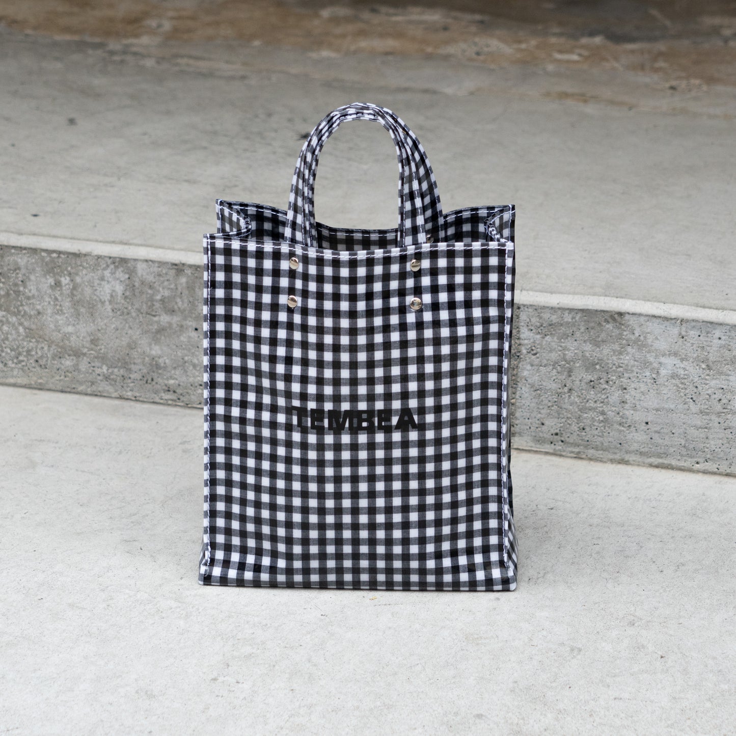 TEMBEA PAPER TOTE SMALL -GINGHAM CHECK