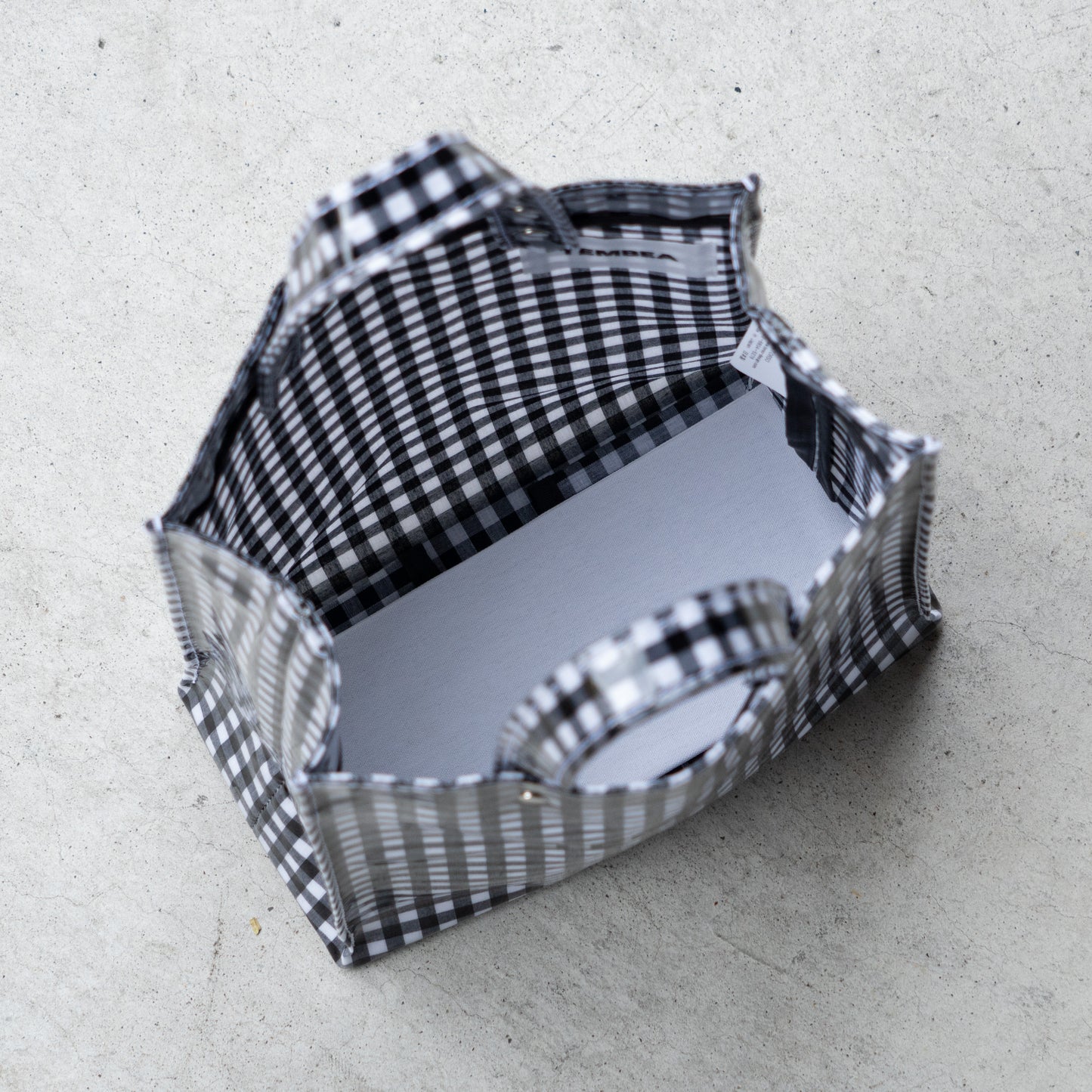 TEMBEA PAPER TOTE SMALL -GINGHAM CHECK