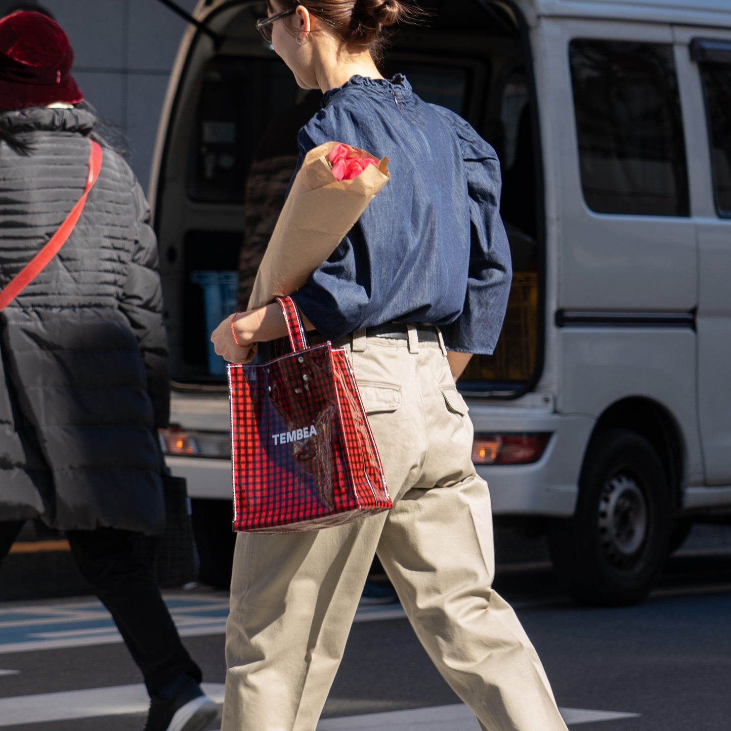 TEMBEA PAPER TOTE SMALL -CHECK