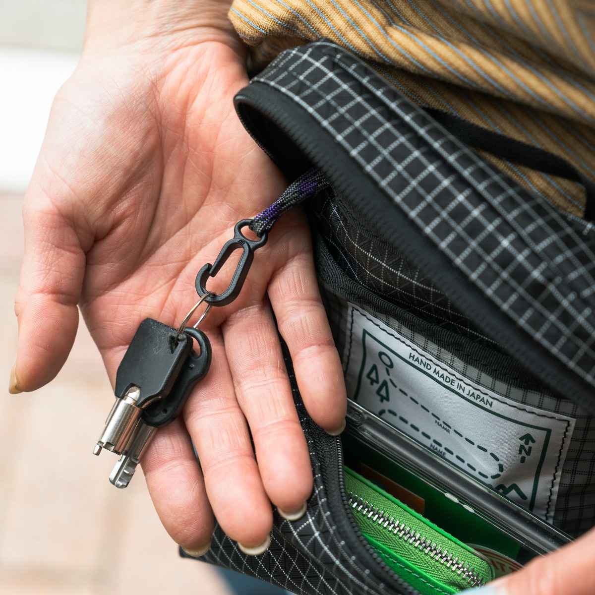 BLUE LUG  The fanny pack -Flower