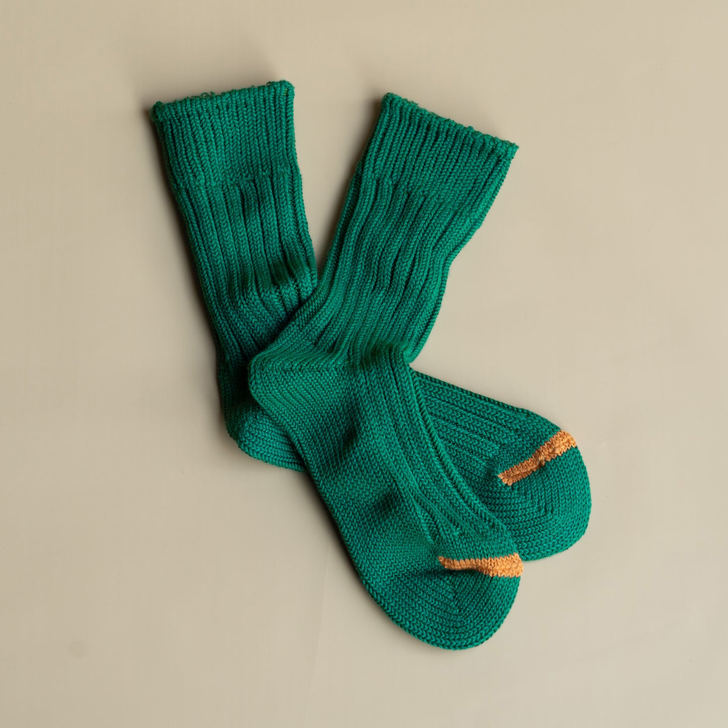 ROTOTO CHUNKY RIBBED CREW SOCKS