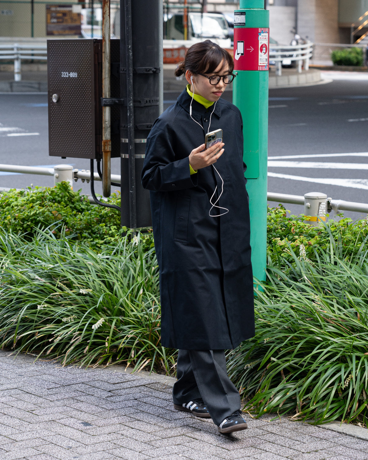 nanamica GORE-TEX Balmacaan Coat