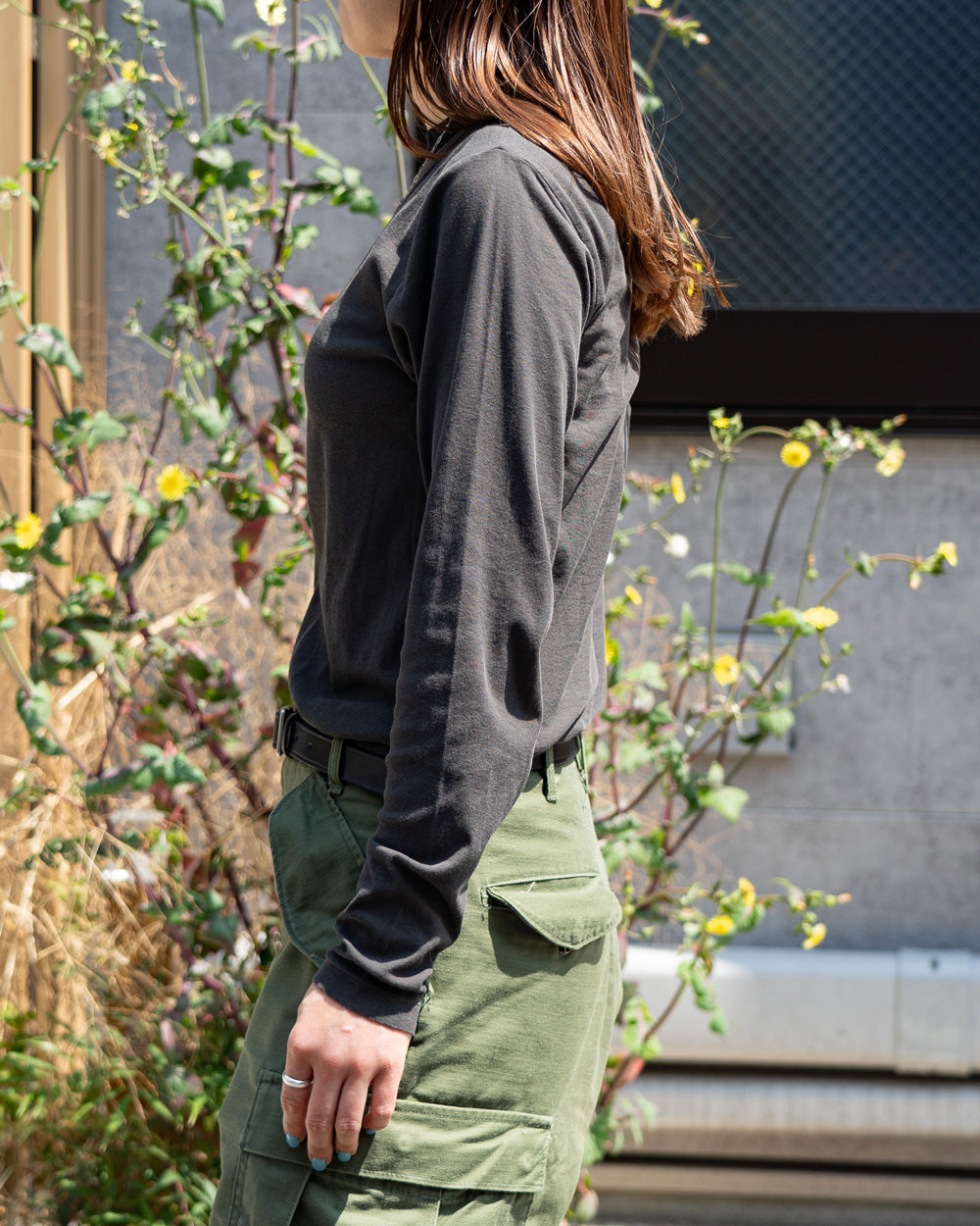Oblada SHEER LONG SLEEVE TEE – Friday