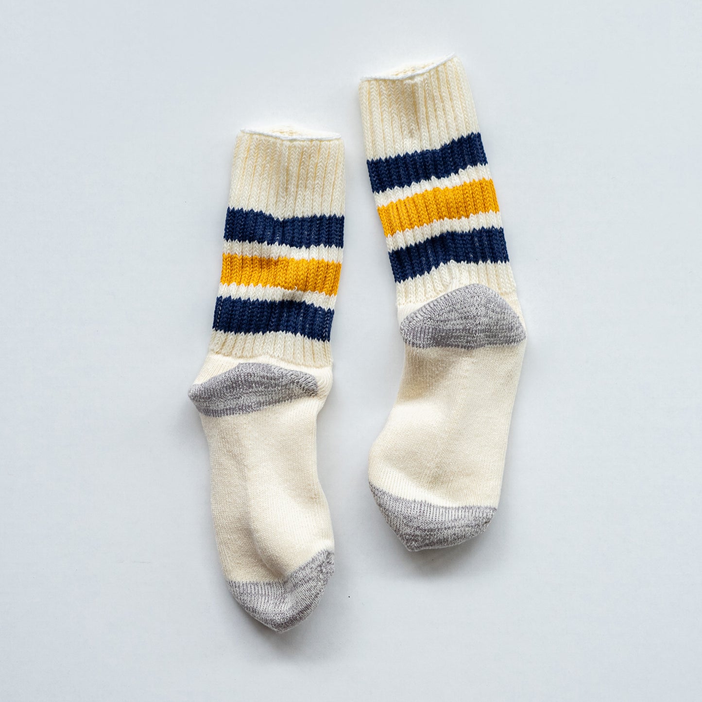 ROTOTO COARSE RIBBED OLDSCHOOL CREW SOCKS