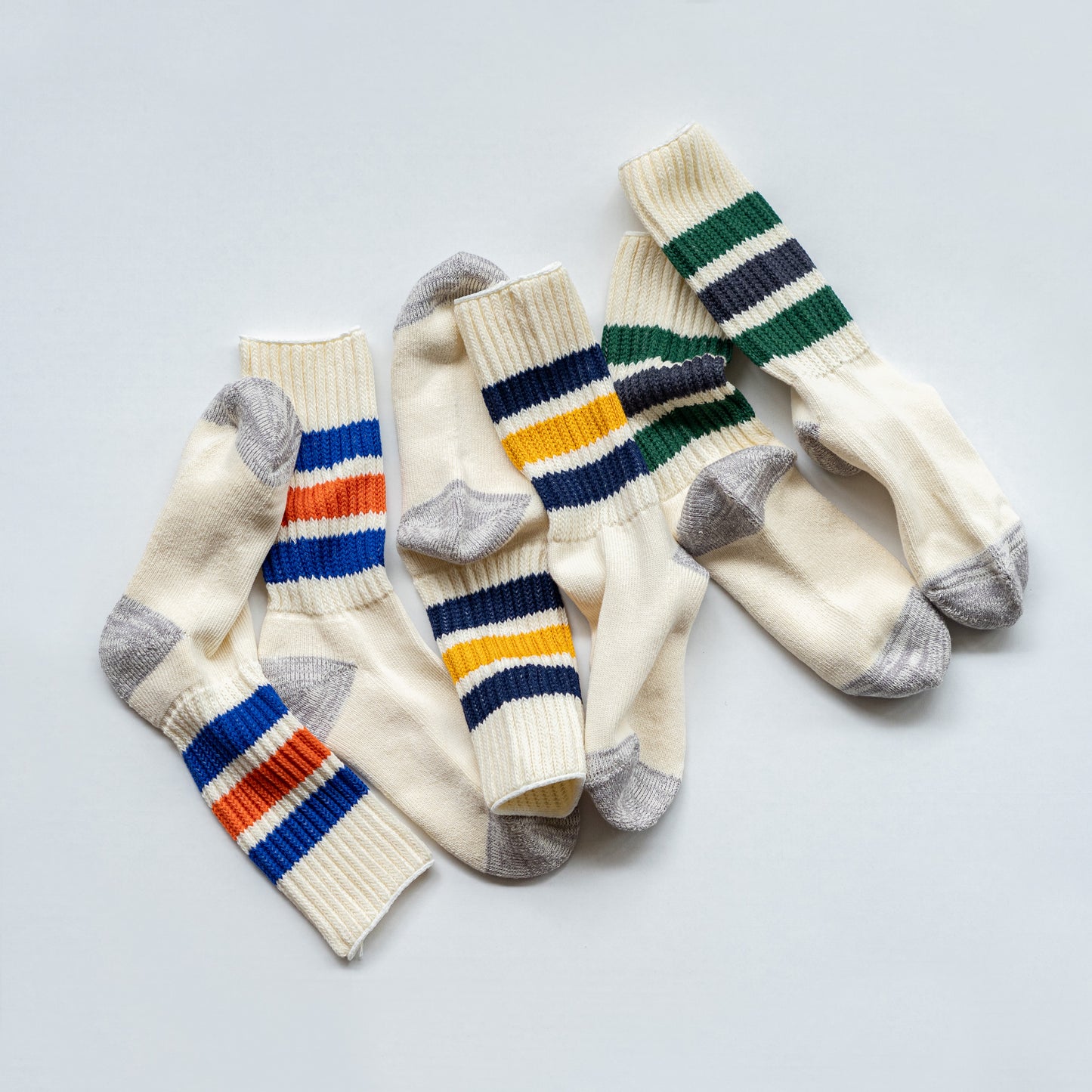 ROTOTO COARSE RIBBED OLDSCHOOL CREW SOCKS