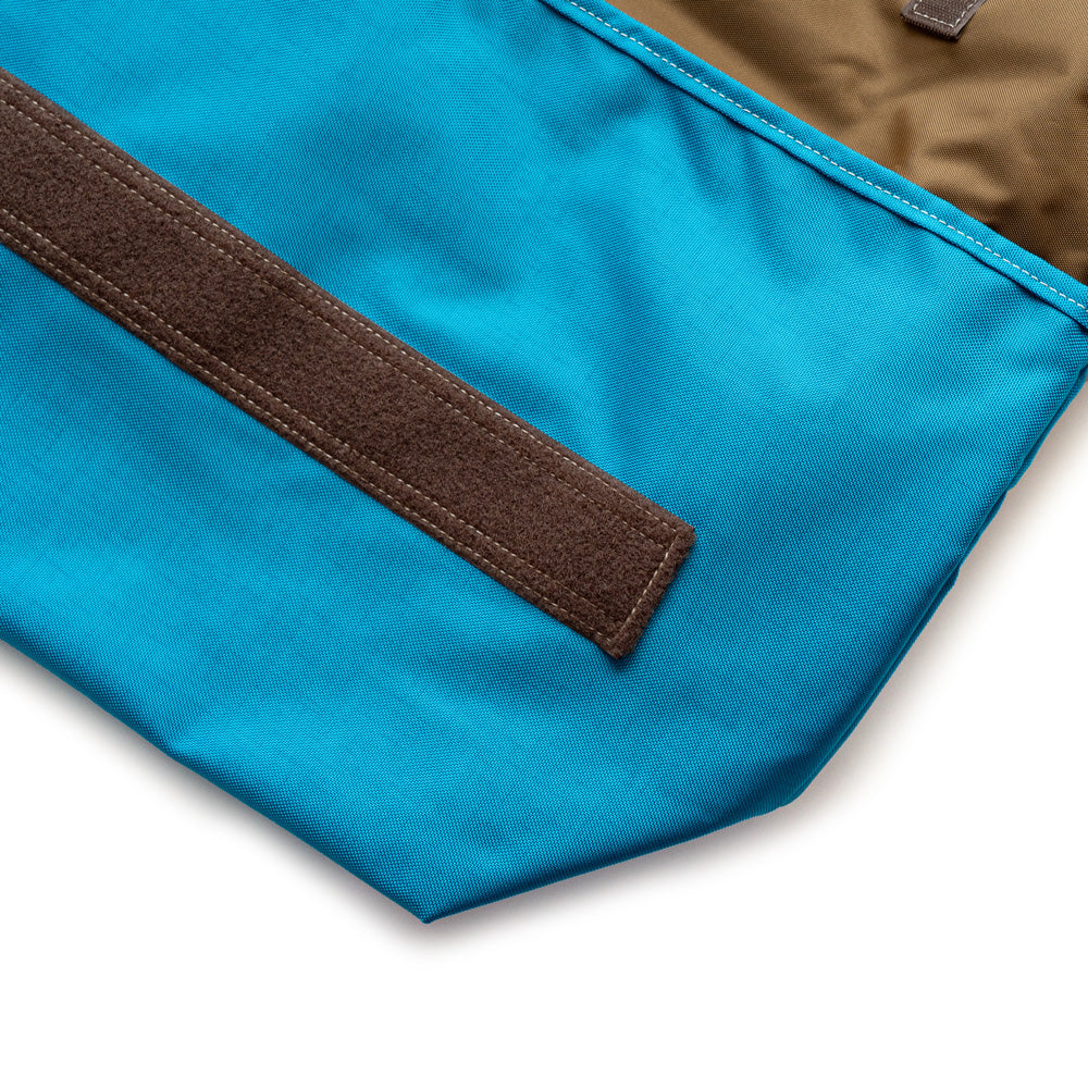 BLUELUG × Friday  The messenger bag "Blue"