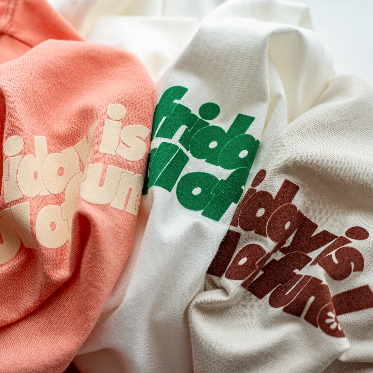F F F  Print tee " friday is full of fun ! "  -White
