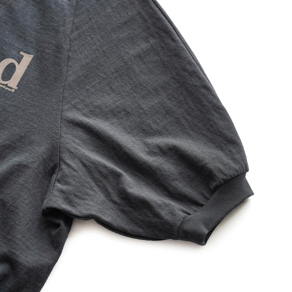 Americana Raglan volume sleeve tee