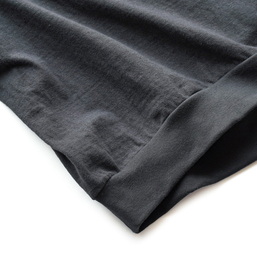 Americana Raglan volume sleeve tee