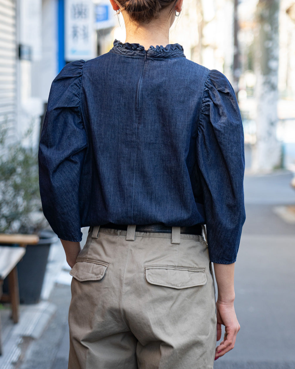 Oblada DENIM SHIRRING BLOUSE