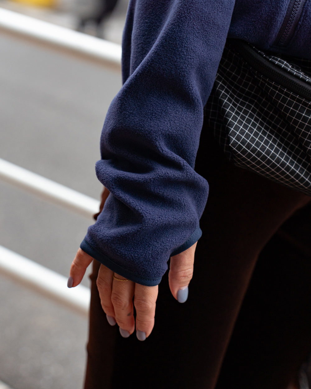 F F F   Fleece Pullover -Navy