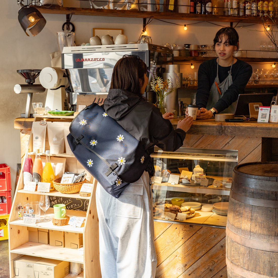 BLUE LUG × Friday THE MESSENGER BAG - Flower embroidery