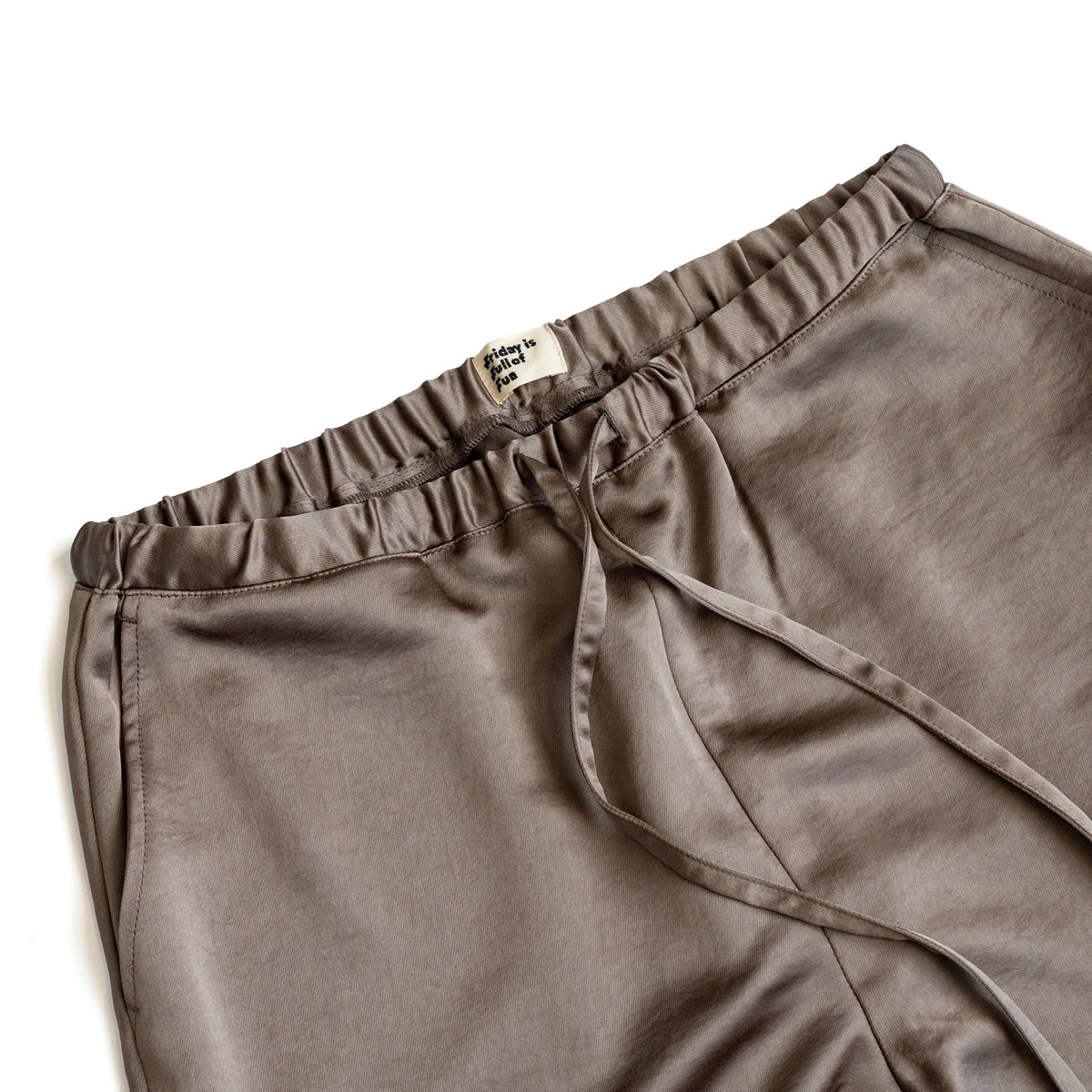 F F F   Easy pants  -Satin "Greige"