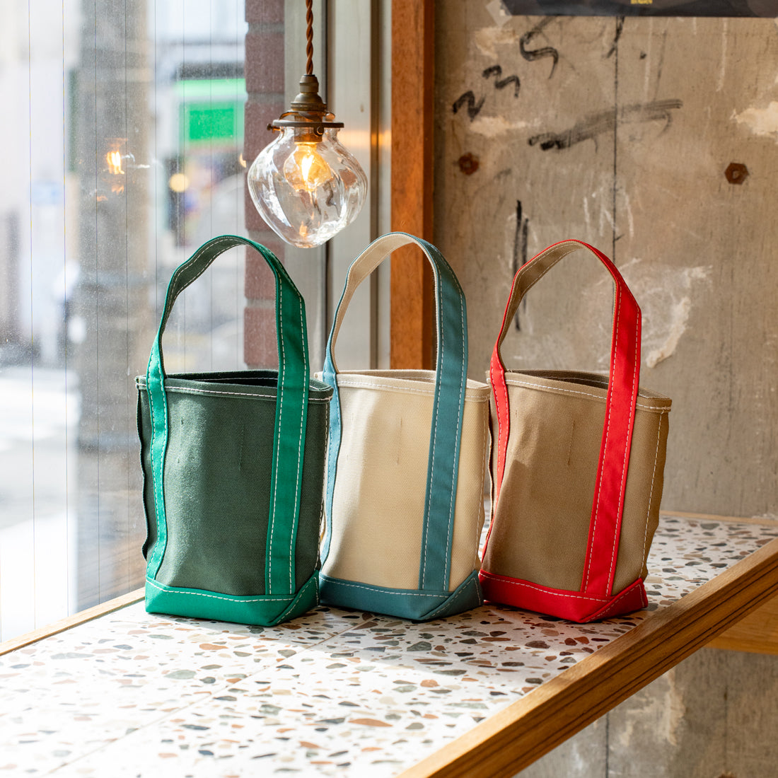 TEMBEA × Friday BAGUETTE TOTE MINI MINI 