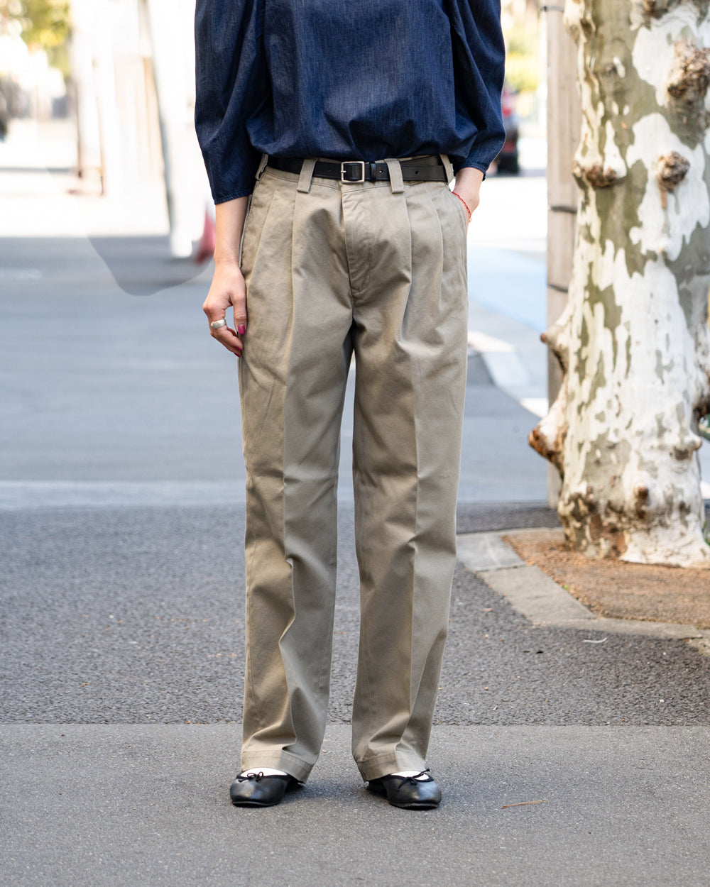 Oblada OFFICERS CHINO – Friday