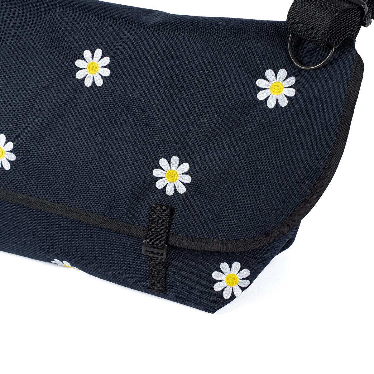 BLUE LUG × Friday THE MESSENGER BAG - Flower embroidery