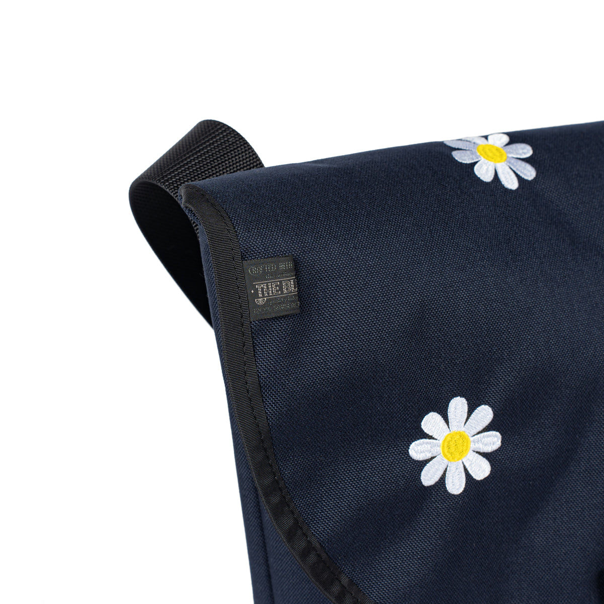 BLUE LUG × Friday  THE MESSENGER BAG - Flower embroidery