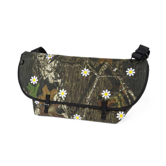 BLUE LUG × Friday  THE MESSENGER BAG - Flower embroidery