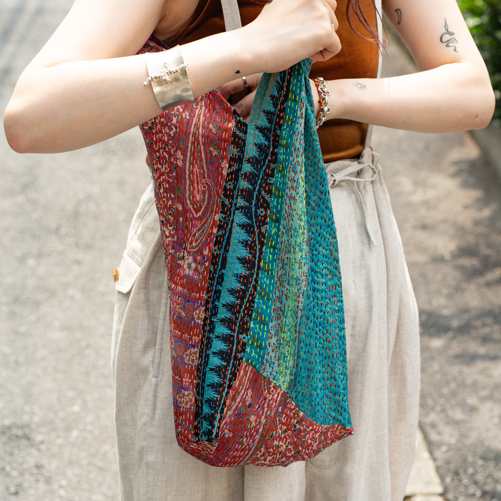 WONDER FULL LIFE   KANTHA  BOTANICAL BAG -Large