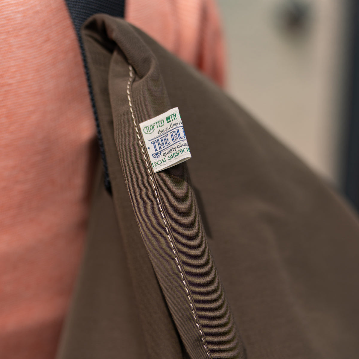 BLUE LUG × Friday THE MESSENGER BAG 