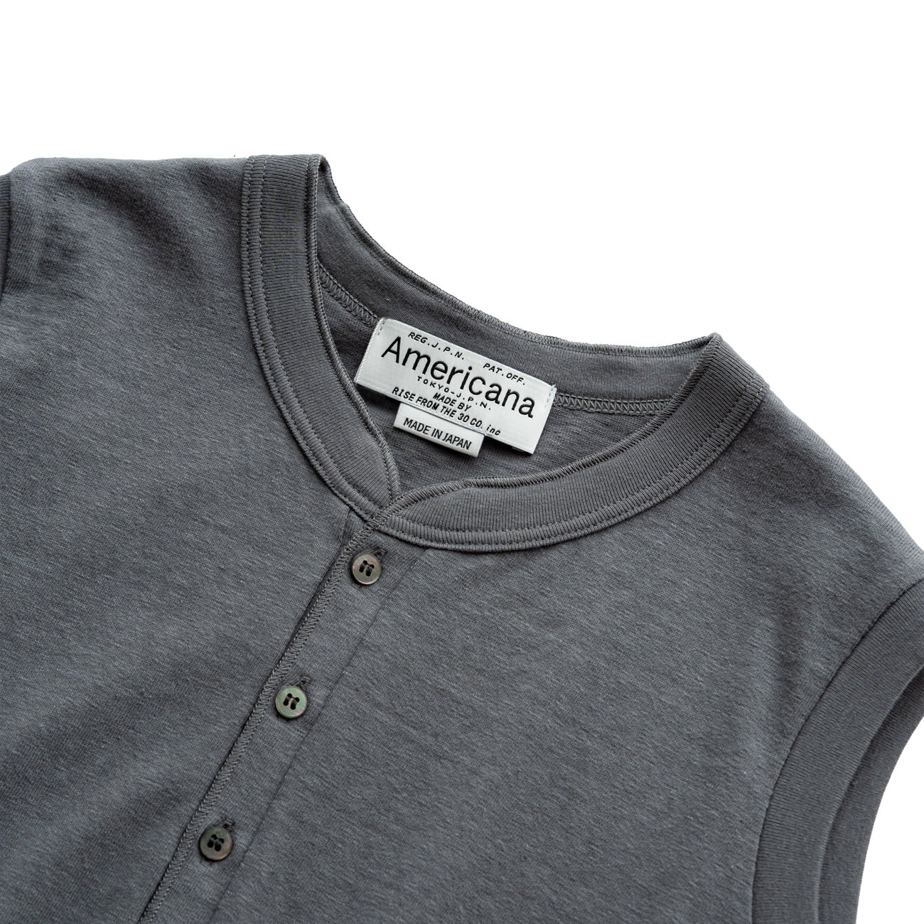 Americana Cropped N/S henley neck tee