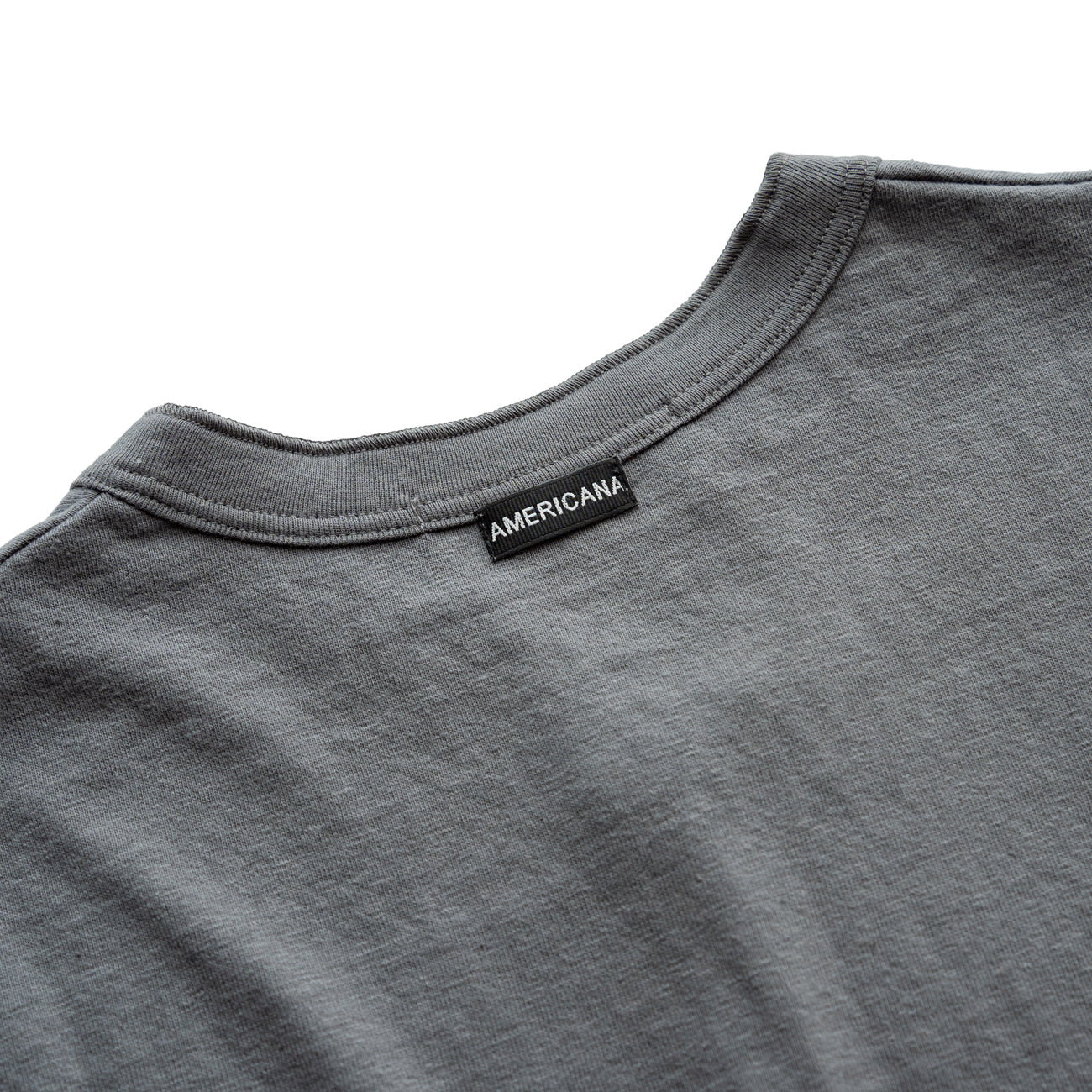 Americana Cropped N/S henley neck tee