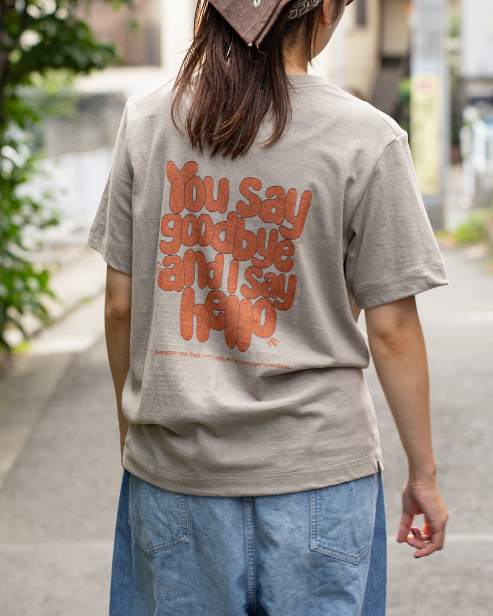 Americana Print tee "You say good bye and I say hello"