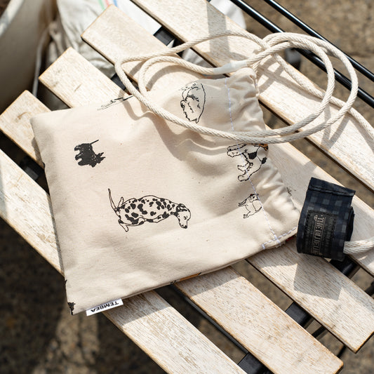 TEMBEA　巾着 POCHETTE -DOG PRINT