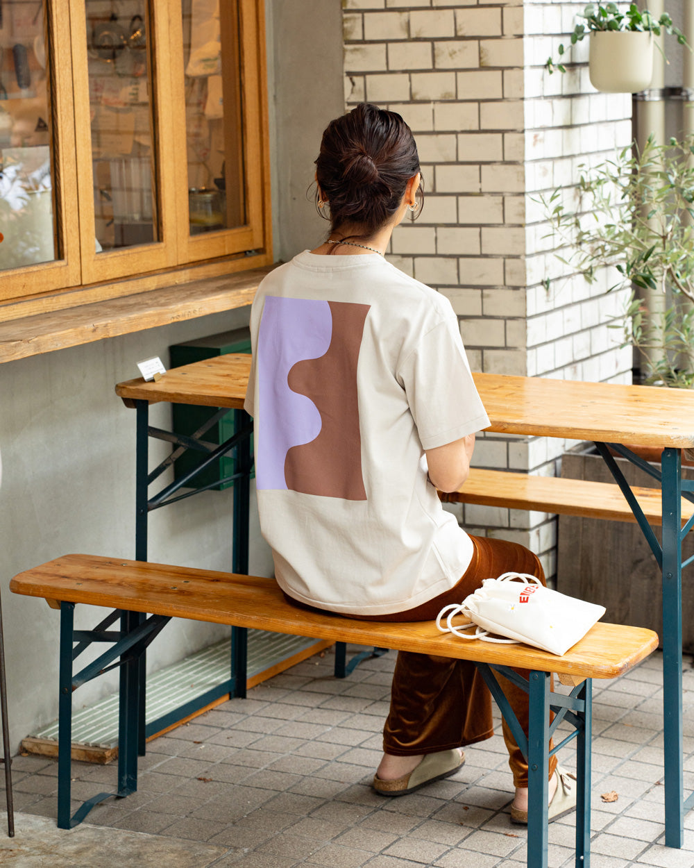 F F F   Back print tee "F"  -Greige