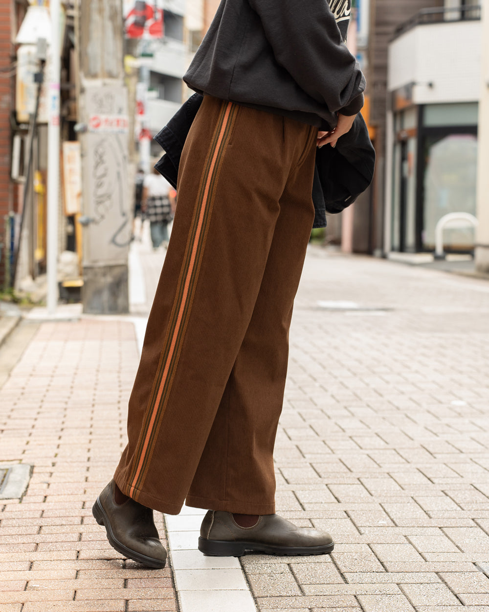 COOHEM  KNIT SIDELINE CORDUROY PANTS