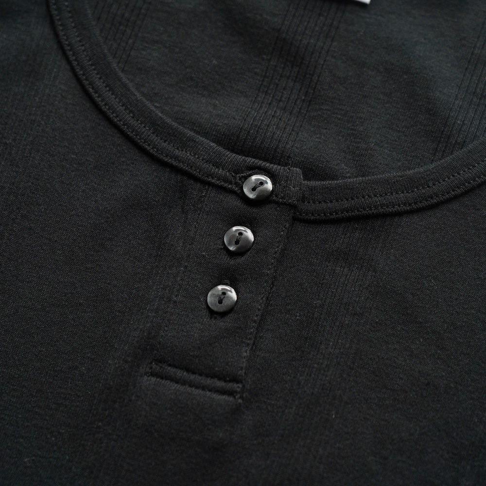 Robert P. miller  PANEL RIB H/N TANK TOP