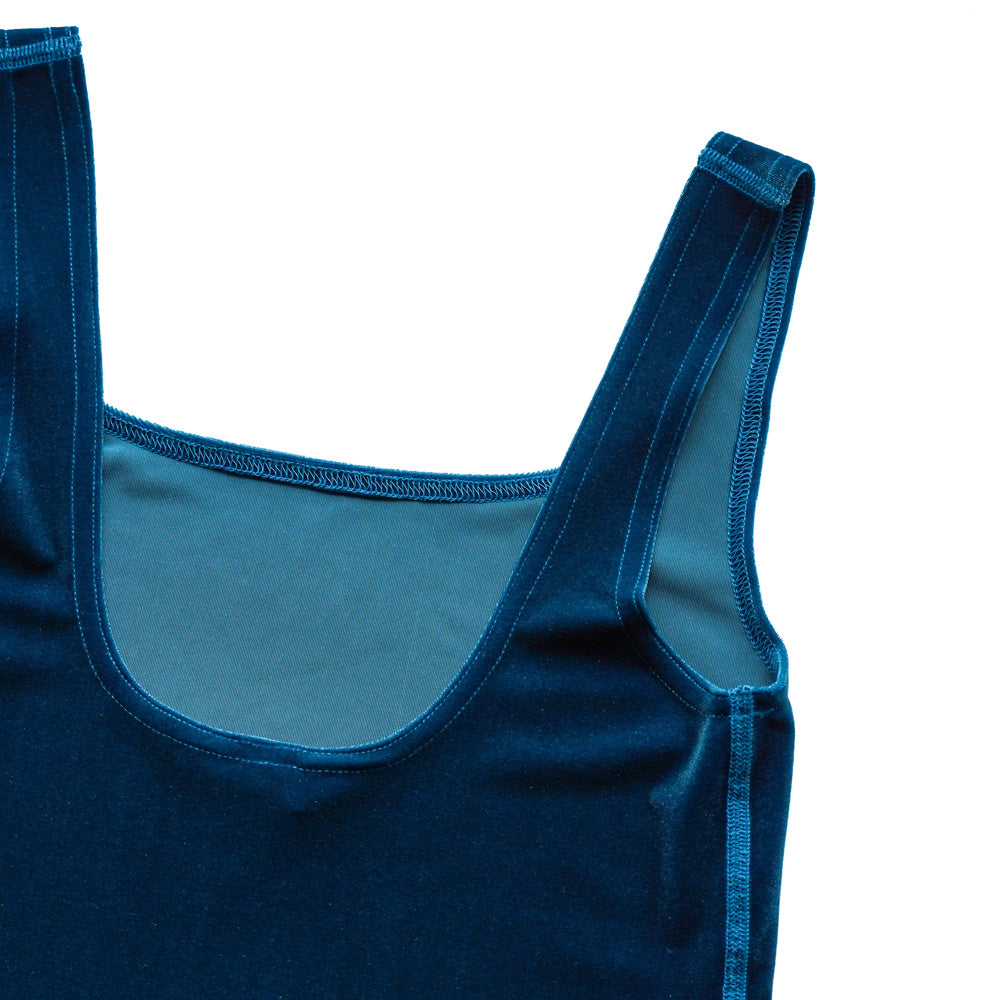 SIMONE WILD  Singlet