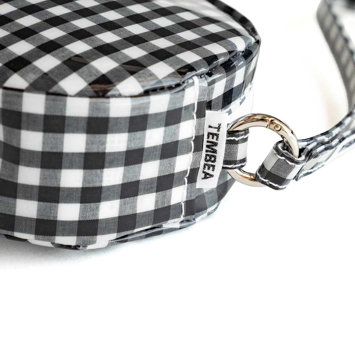TEMBEA　ROUND POUCH