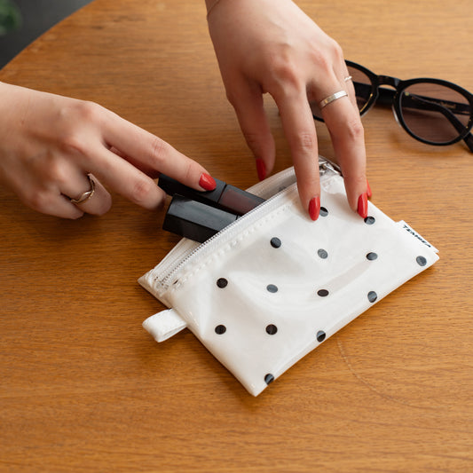 TEMBEA　FLAT POUCH SMALL -DOT PRINT