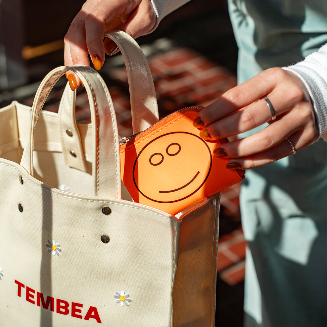 TEMBEA MULTI CASE HIMAA カオ – Friday