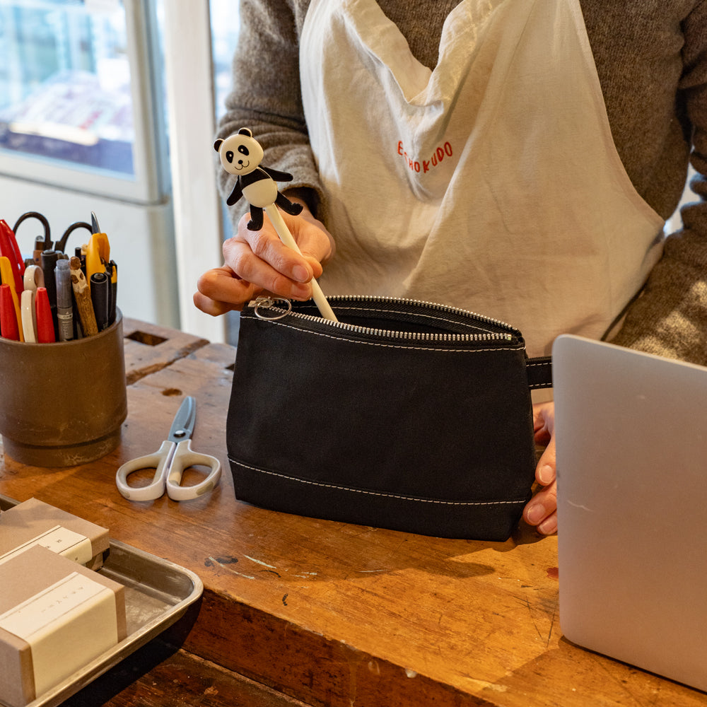 TEMBEA　TOILETRY BAG MEDIUM