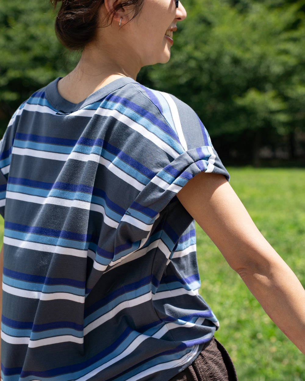 Americana Multi border roll up Tee