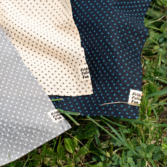 F F F   Scarf -Small dot print