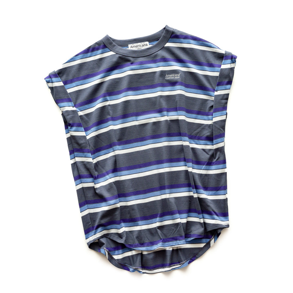 Americana Multi border roll up Tee