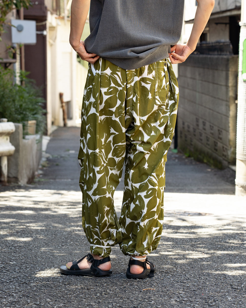 HAVERSACK Flowet print wide parachute pant
