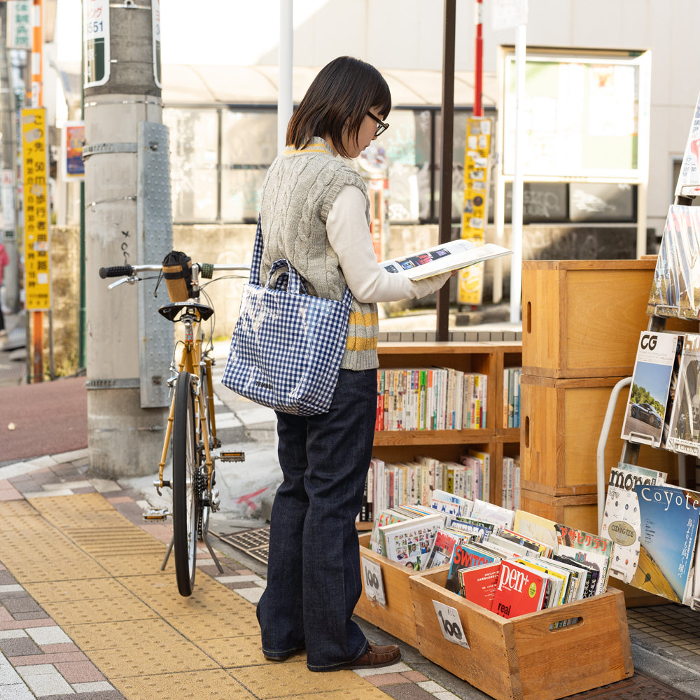 TEMBEA × Friday  SHOULDER BAG "GINGHAM NAVY"