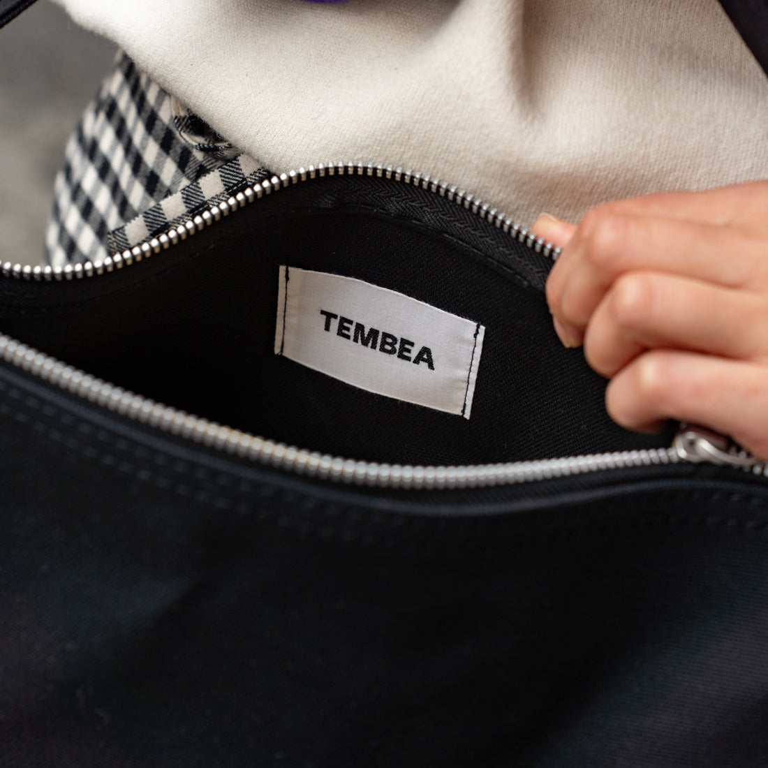 TEMBEA　BANANA TOTE MINI